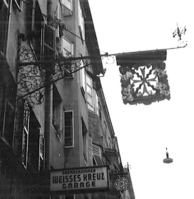 Weisses Kreuz hotel, Innsbruck